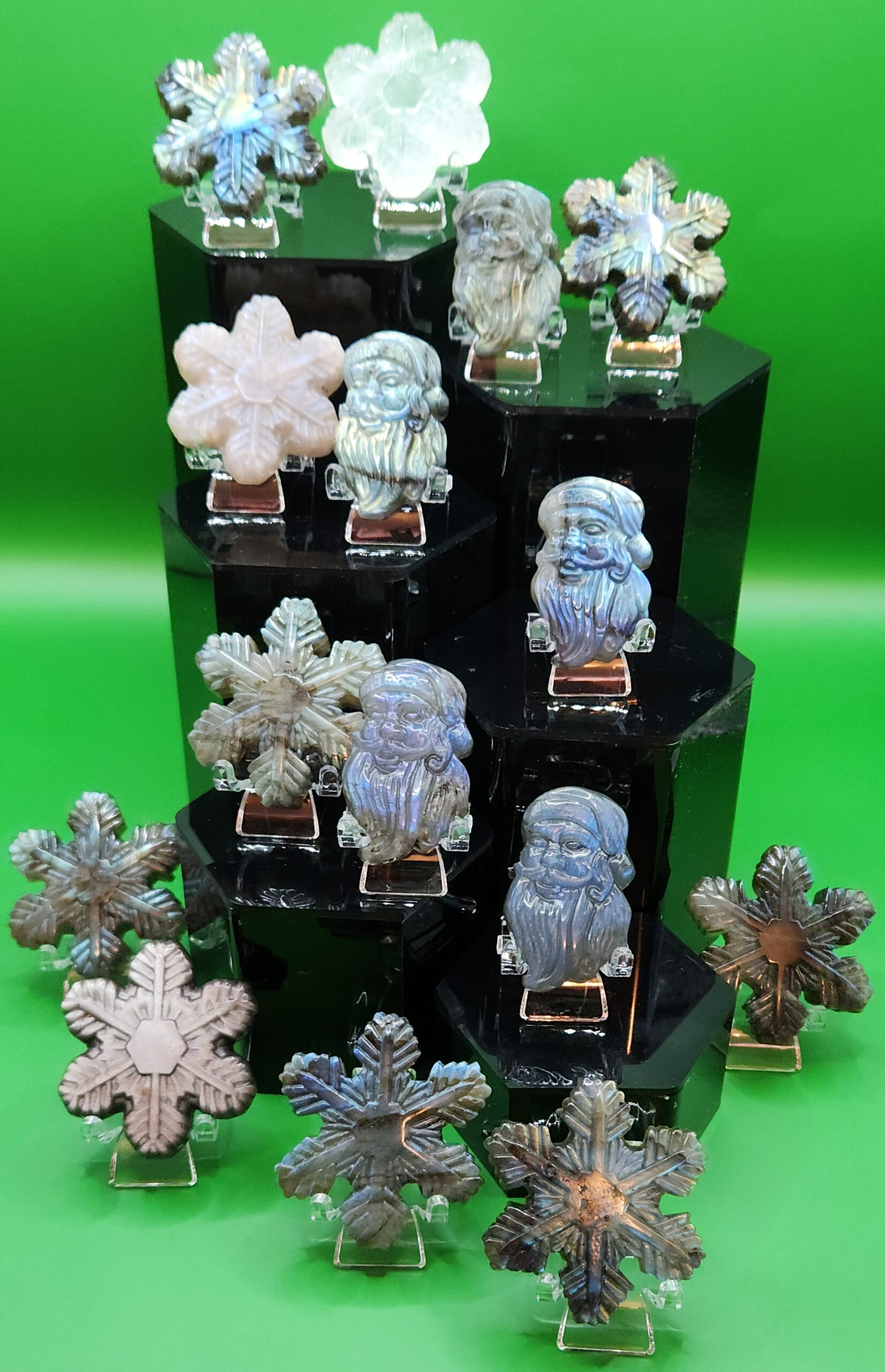 Christmas rocks, carvings, points, and holiday themed keepsakes